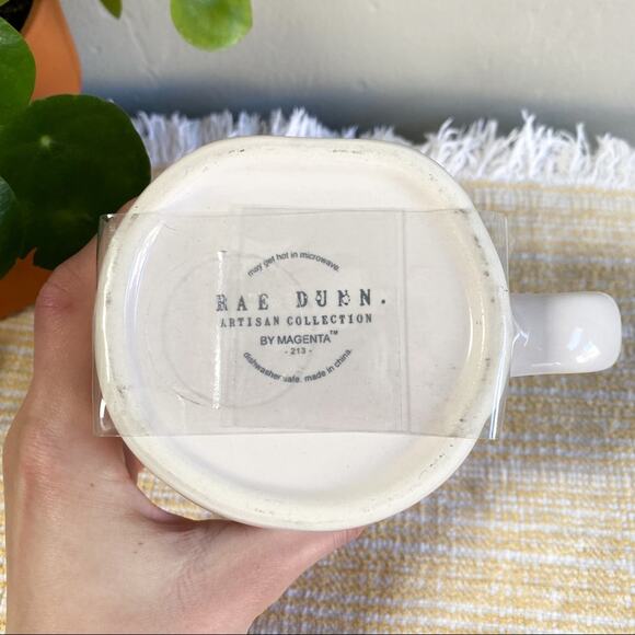 NWT Rae Dunn Love Bug Heart‎ Coffee Mug - Picture 3 of 3